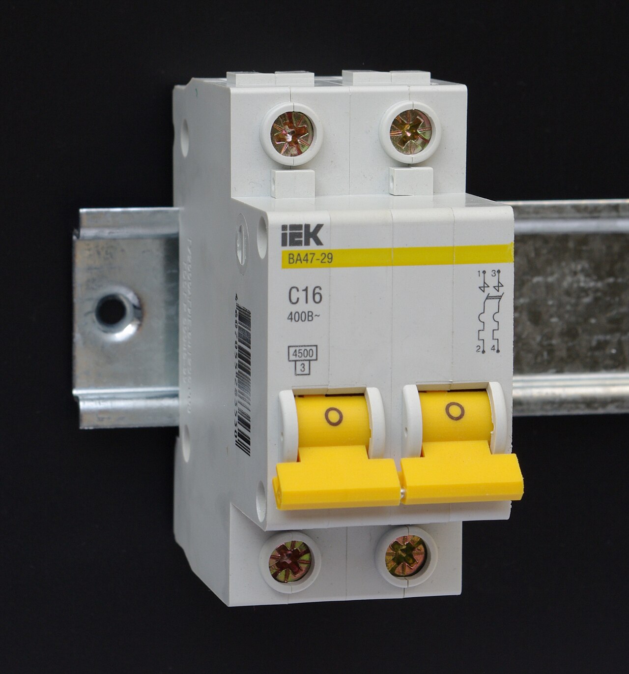 Why Your AC Keeps Tripping the Breaker (DIY Diagnosis)